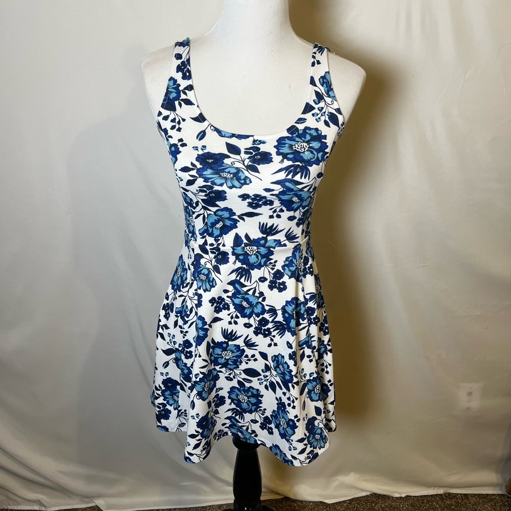 Divided casual printed dress